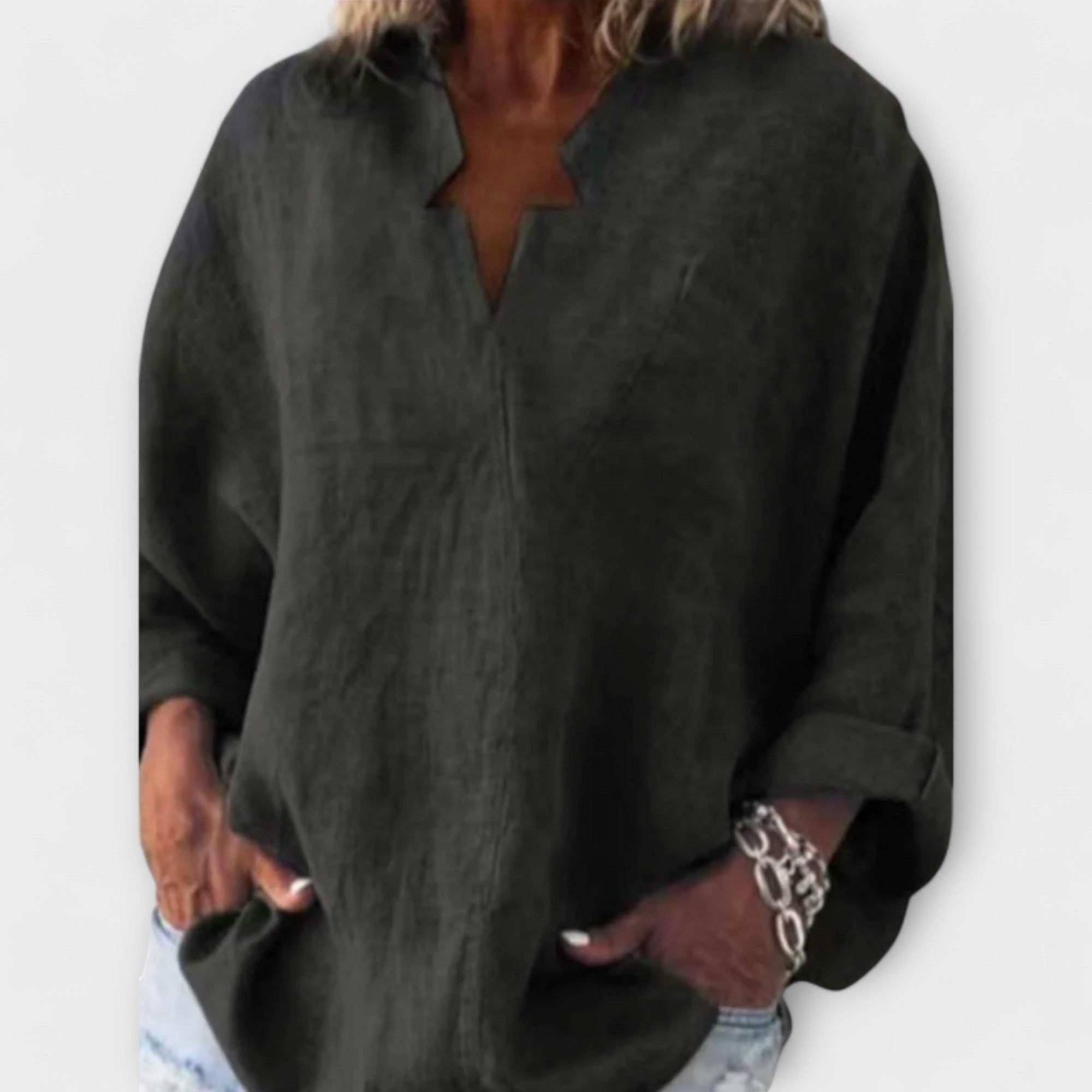 Rikarda | Elegancka bluzka damska z dekoltem w szpic