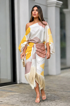 Emiliana – glamour kreacja z frędzlami